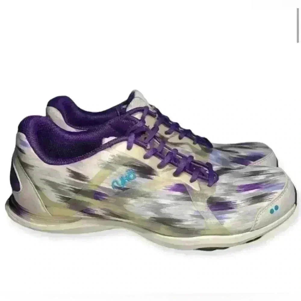 Rikä Brand
Woman's Training shoes / sneakers
Size: 6.5
